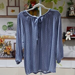 Croft & Barrow Navy Geometric Blouse size  XL. Ptp is 24